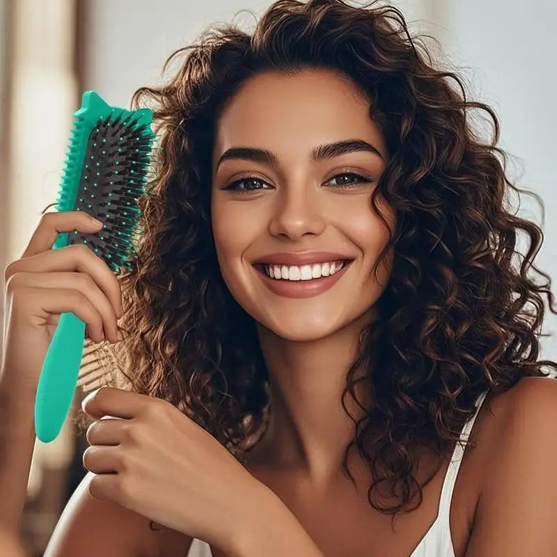 Curly Hair Styling Brush – Tangle-Free Comb for Shaping Men’s & Women’s Curls
