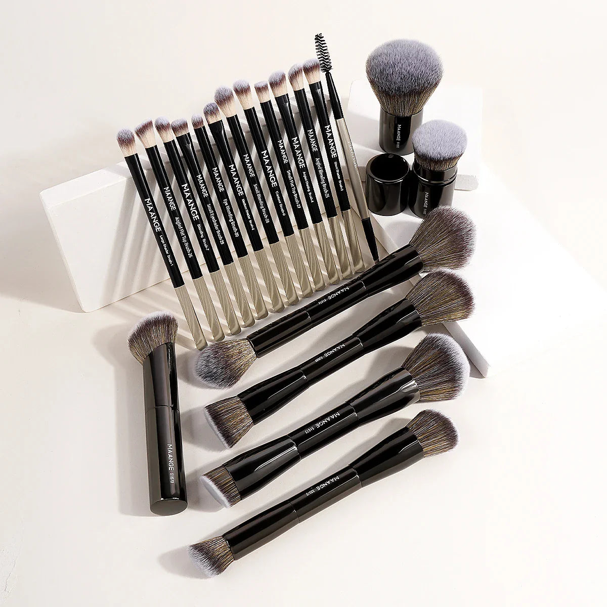 MAANGE 20pcs/set Pro Makeup Brushes Double Ended Foundation Concealers Blush Eye Shadows Brush for Liquid Cream Powder Blending