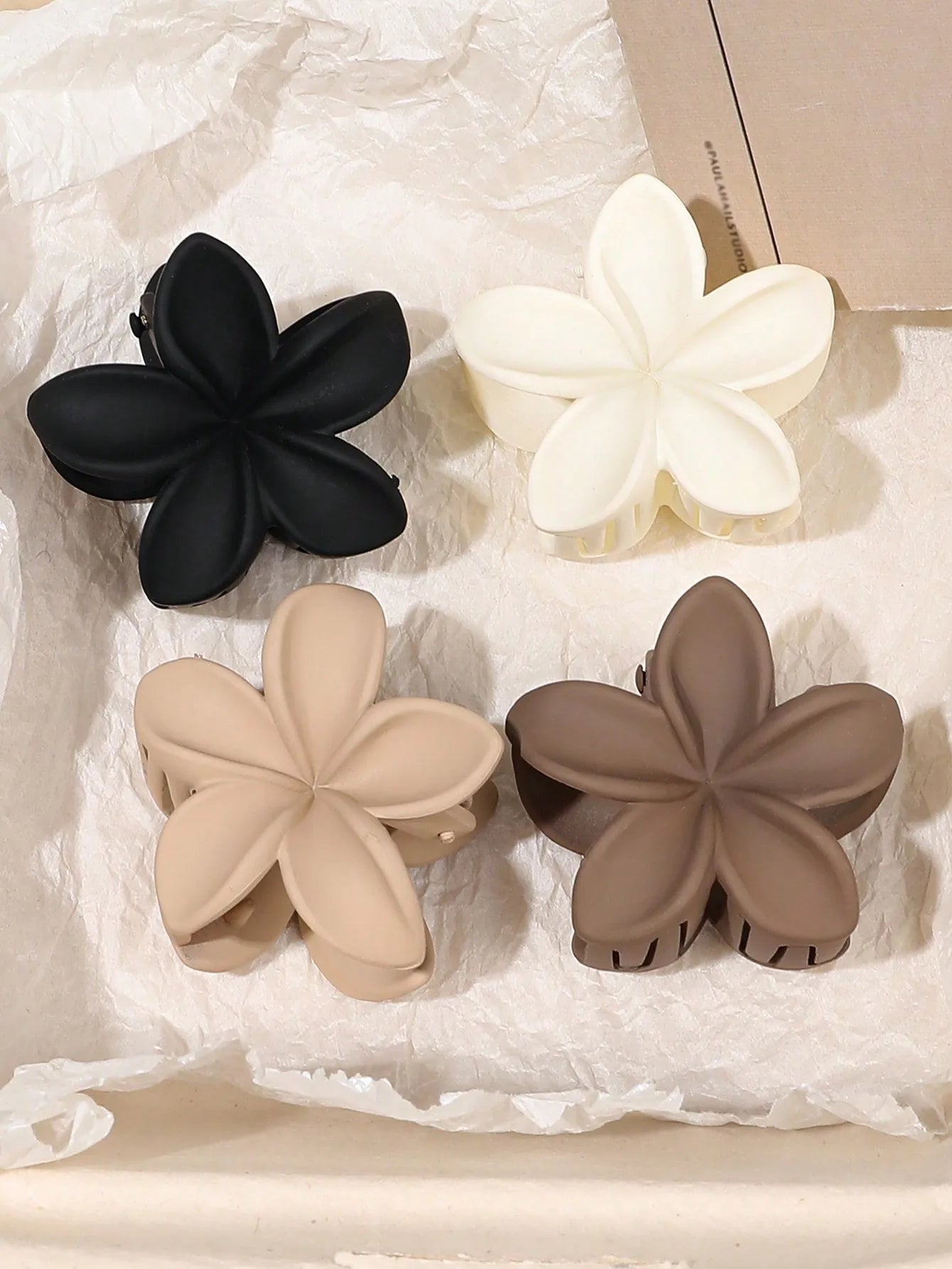 4Pcs Multicolor Flower Hair Claw Clips for Women Girls Nonslip Cute Fashion Hair Accessories Small Hairpin Crab Barrette Style