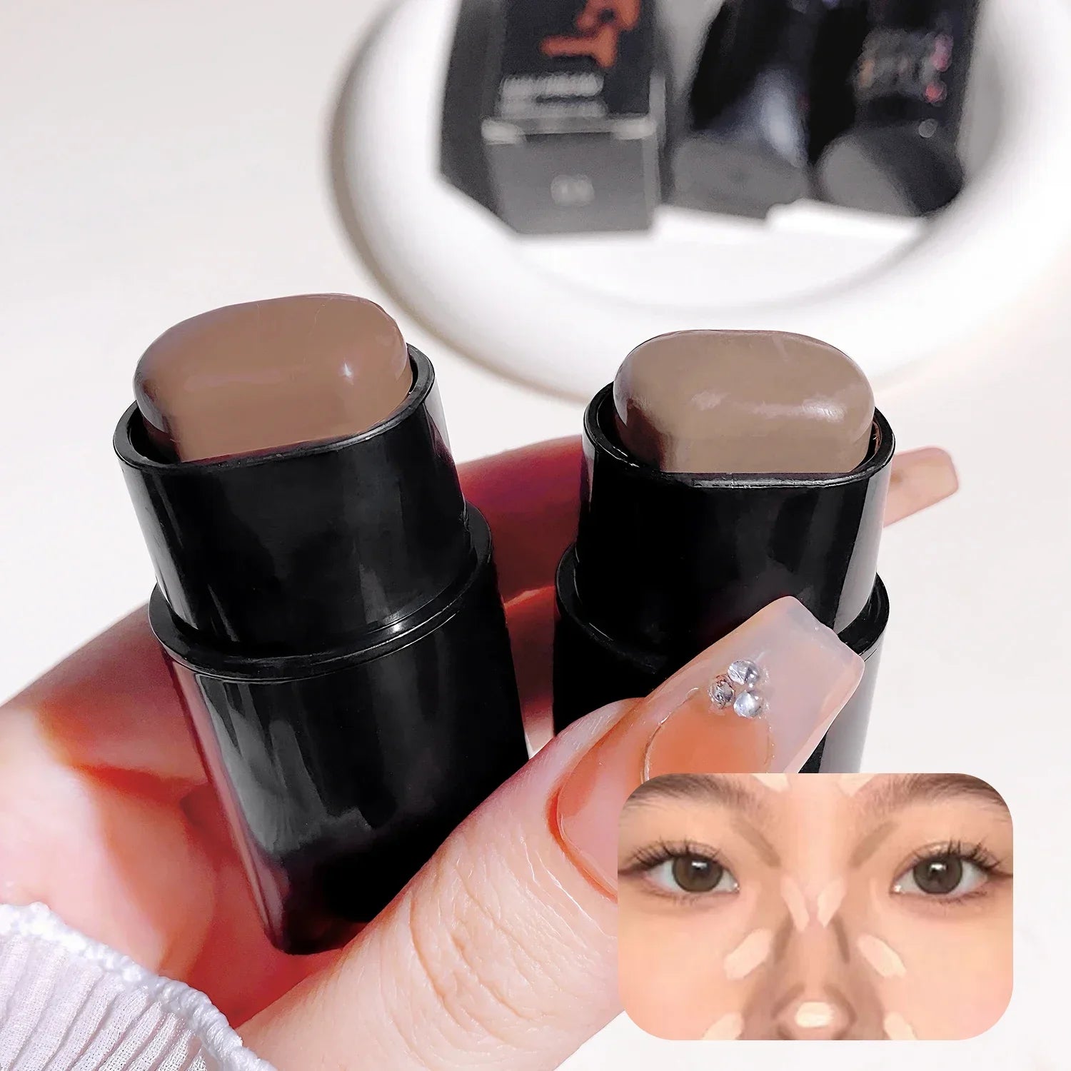 Versatile Contouring stick - matte, bronzer, nose stick, eyeshadow, Face contouring cream - natural and easy to apply