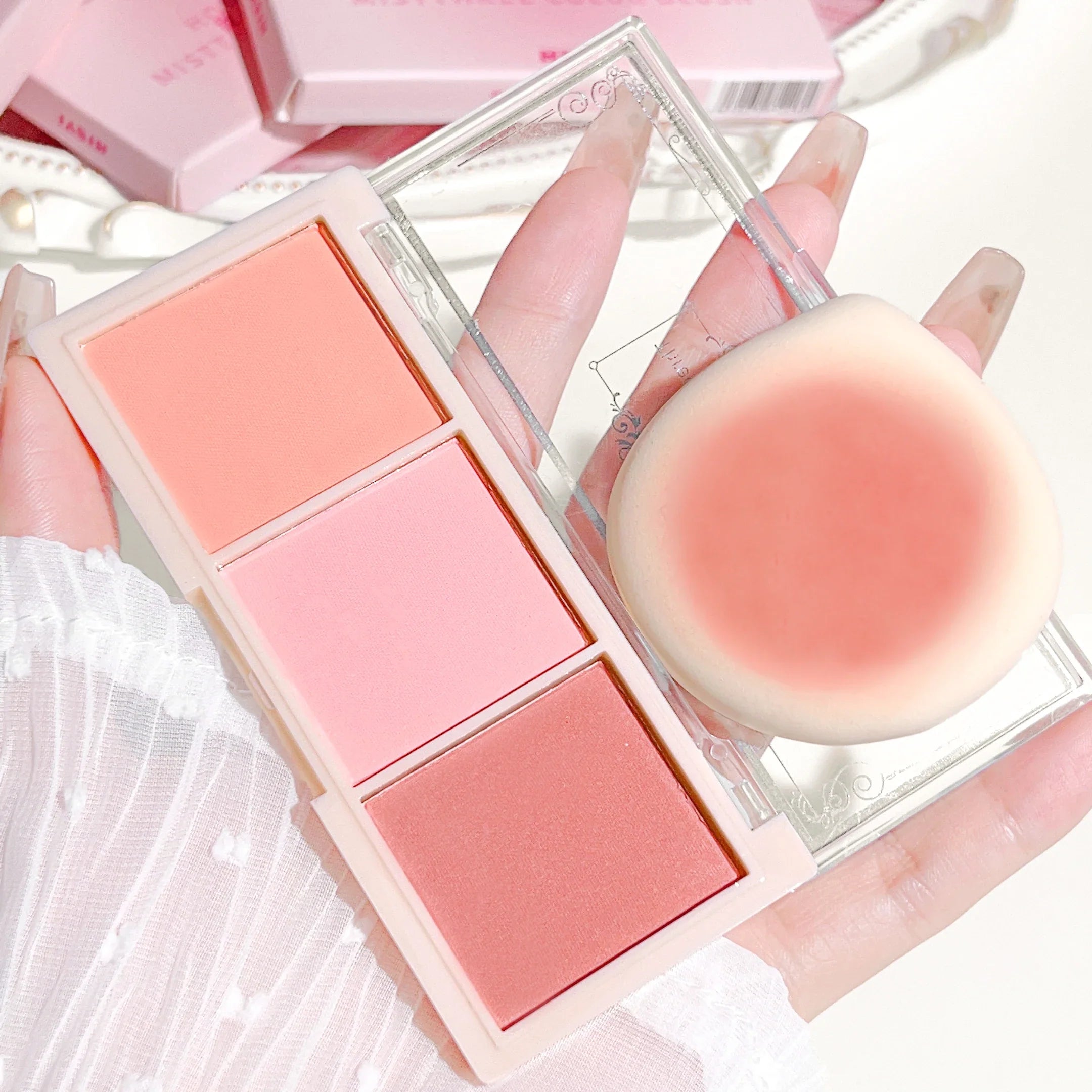 HISYI three-color blush natural color rendering delicate non-flying powder matte rouge holding makeup clear vitality girl blush