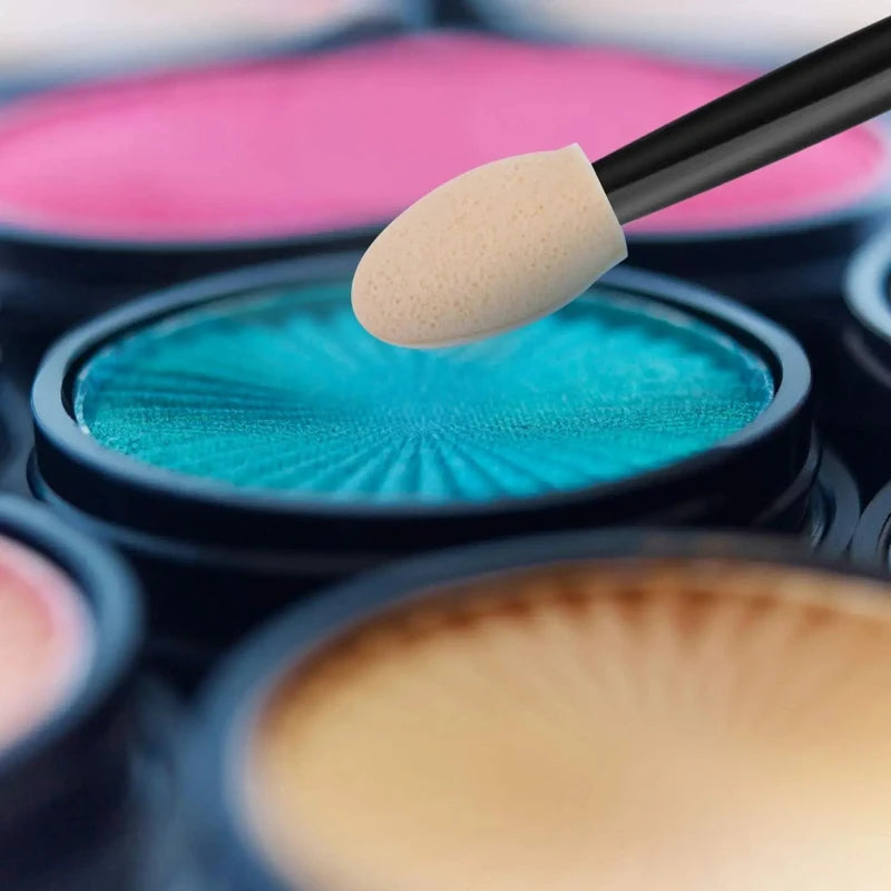 Cuttte 50/100PCS Disposable Dual Sides Eye Shadow Sponge Applicators with Container, Length Eyeshadow Brushes Makeup Applicator