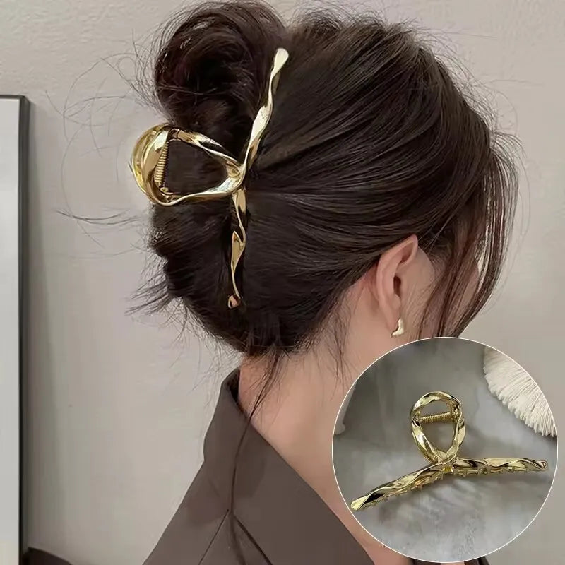 Metal Hair Clip Fashion Barrettes Korean Geometric Black Bow knot Hair Claw for Women Thick Thin Accessories Bath Crab Clamp