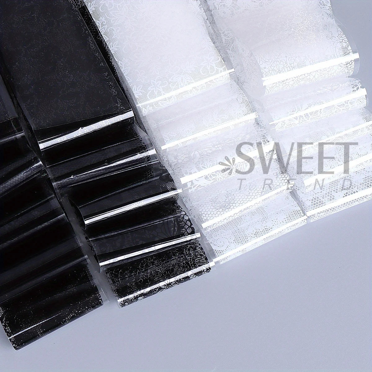 10/20pcs Elegant Black White Lace Flowers Nail Transfer Foils Fantasy Retro Floral Starry Sky Paper Sticker Manicure Accessories