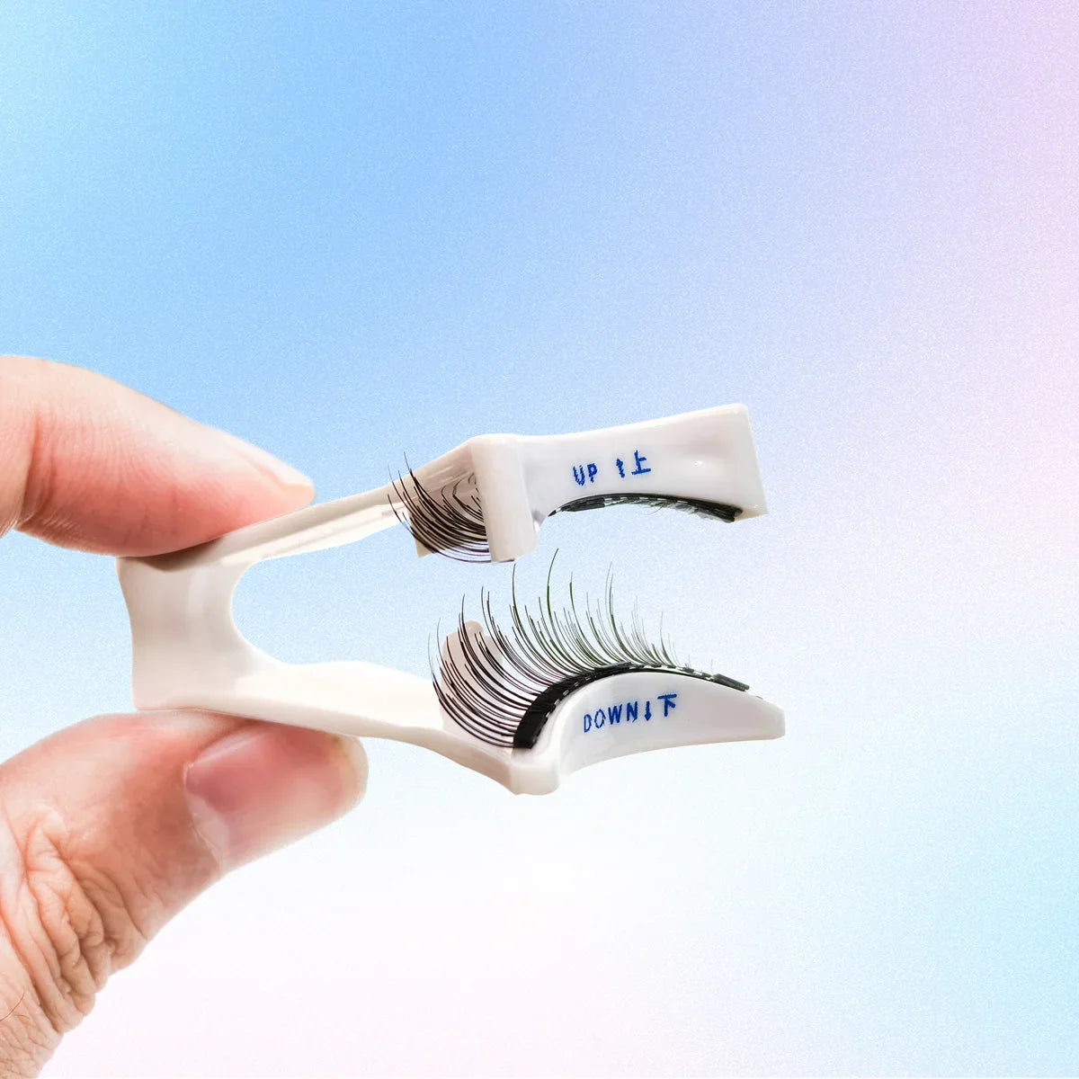 Yiernuo Magnetic false eyelashes integrated box new glue-free false eyelashes kit