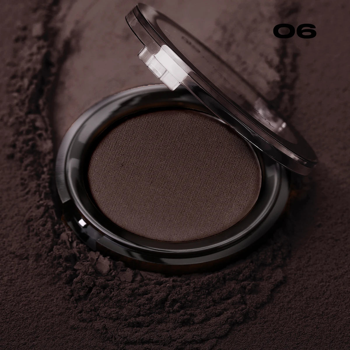 Professional matte contour powder tray creates a 3D facial contour, with long-lasting bronzing powder for setting makeup