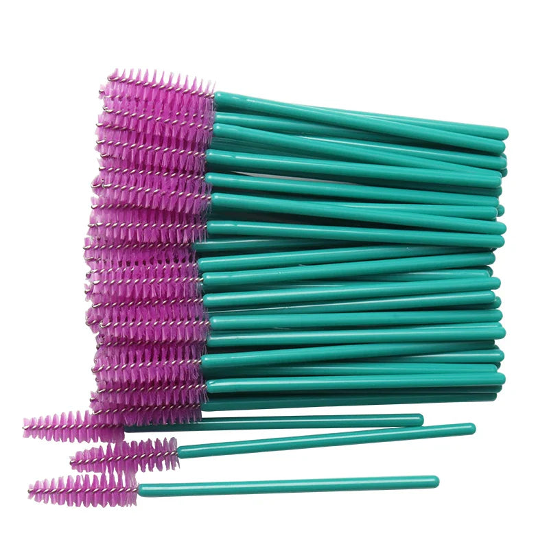 50pcs Disposable Nylon Mascara Wand Applicator Eyelash Brushes For Eyelash Extension women Makeup Brush Tools