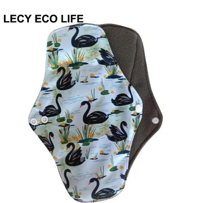 [LECY ECO LIFE]Reusable cloth menstrual pads bamboo charcoal fleece inner lady Flamingo printed waterproof Mummy pads for Women