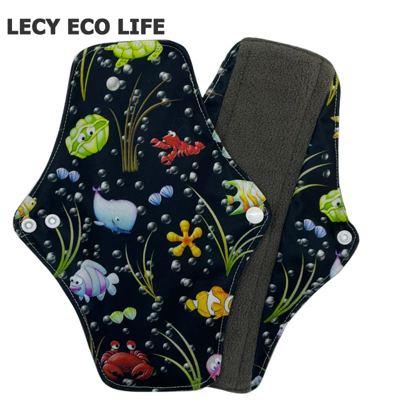 [LECY ECO LIFE]Reusable cloth menstrual pads bamboo charcoal fleece inner lady Flamingo printed waterproof Mummy pads for Women