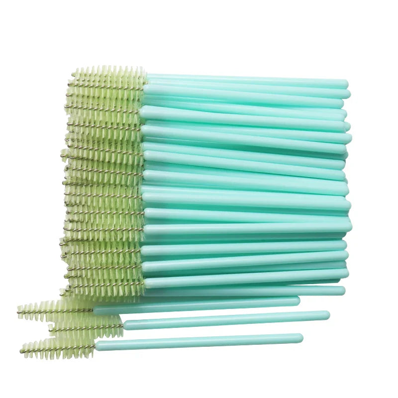 50pcs Disposable Nylon Mascara Wand Applicator Eyelash Brushes For Eyelash Extension women Makeup Brush Tools