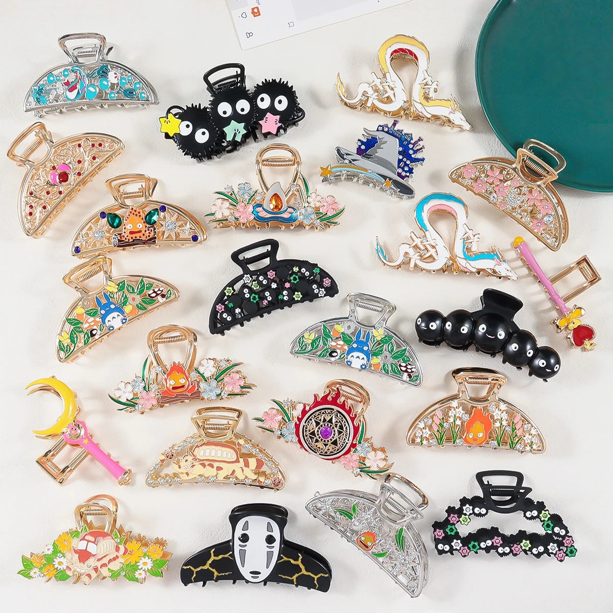 Vintage Anime Hair Claw Japanese Comic Cartoon Style Alloy Hair Clips Hair Accessories for Women Girls Unique Shark Clips