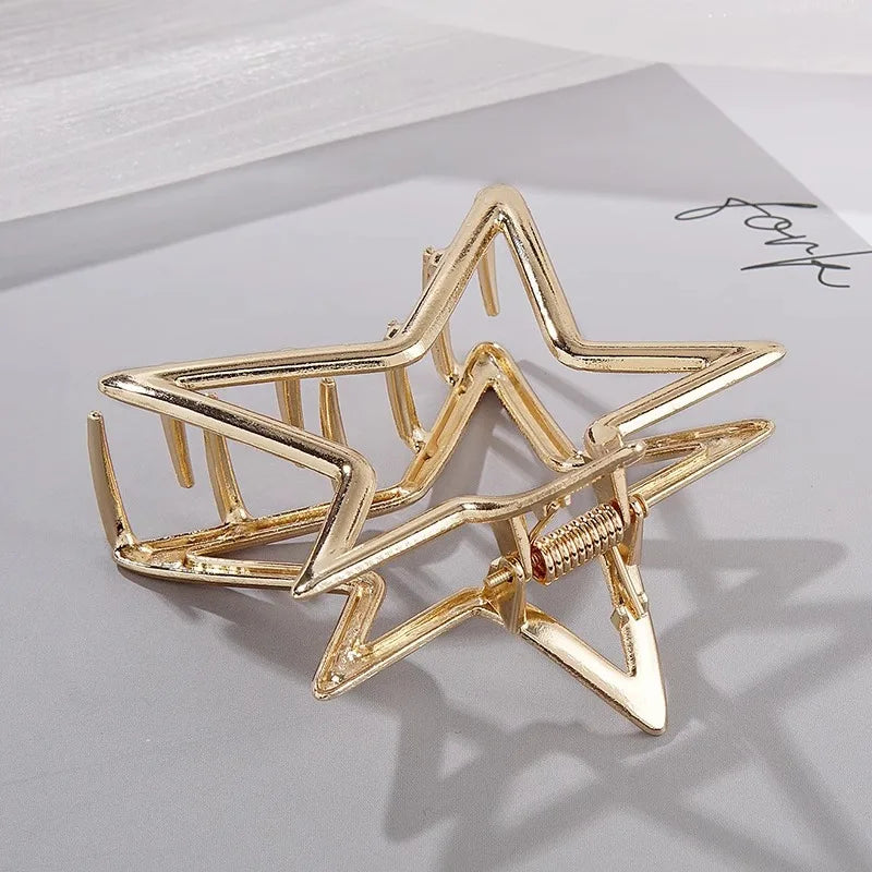 Hollow Star Hair Claws Sweet Cool Charm Trend Hair Clips for Women Girls Y2k Hair Accessories Stylish Hairpins for Gifts