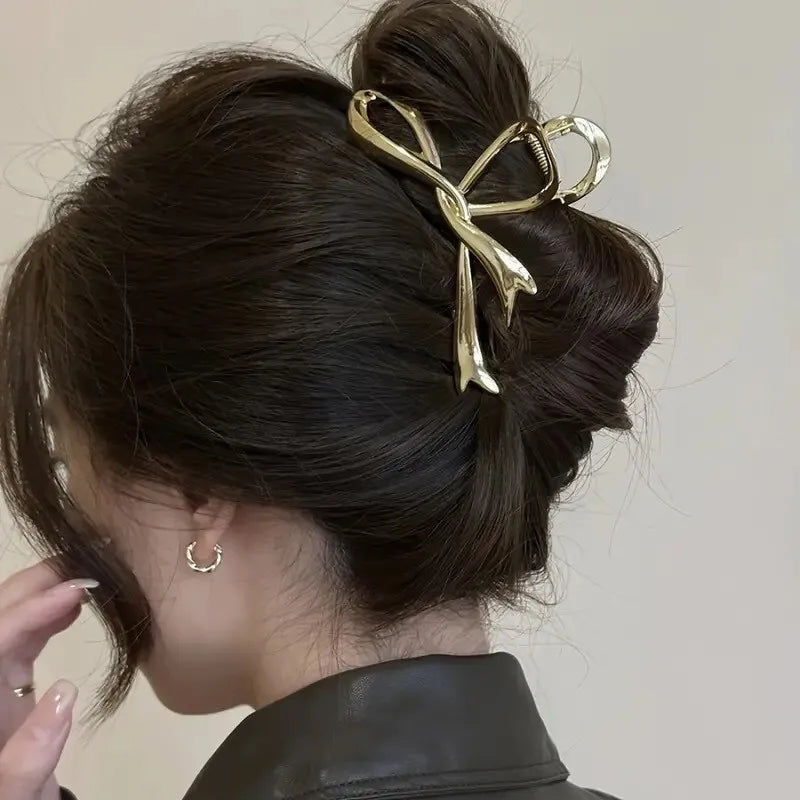 Metal Hair Clip Fashion Barrettes Korean Geometric Black Bow knot Hair Claw for Women Thick Thin Accessories Bath Crab Clamp