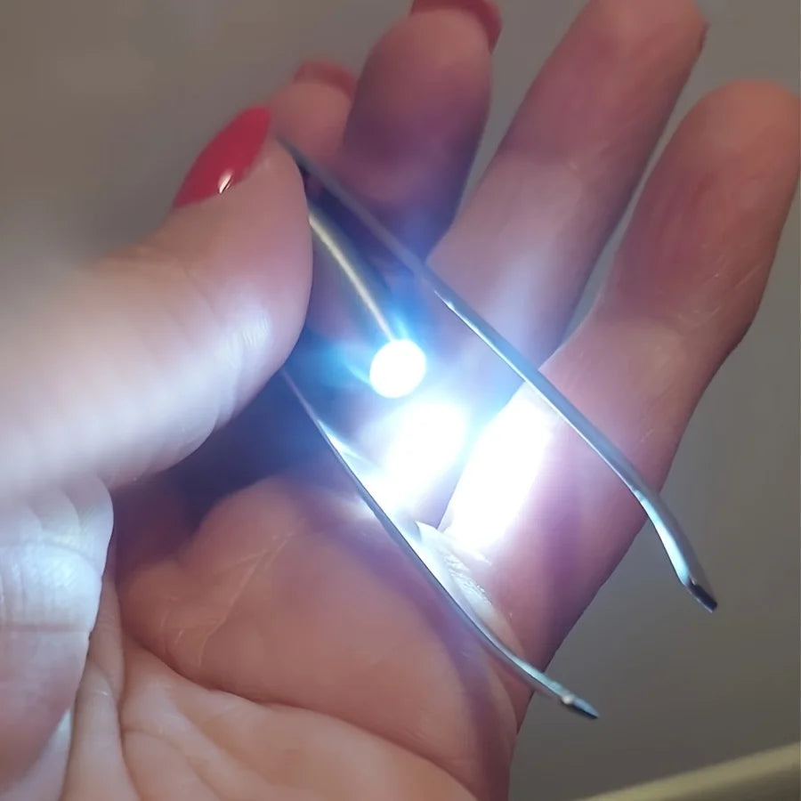 1/2pcs Upgraded LED Light Brow Tweezers Tool with Intelligent Design for Perfect Eyebrow Shaping and Fake Lash Application