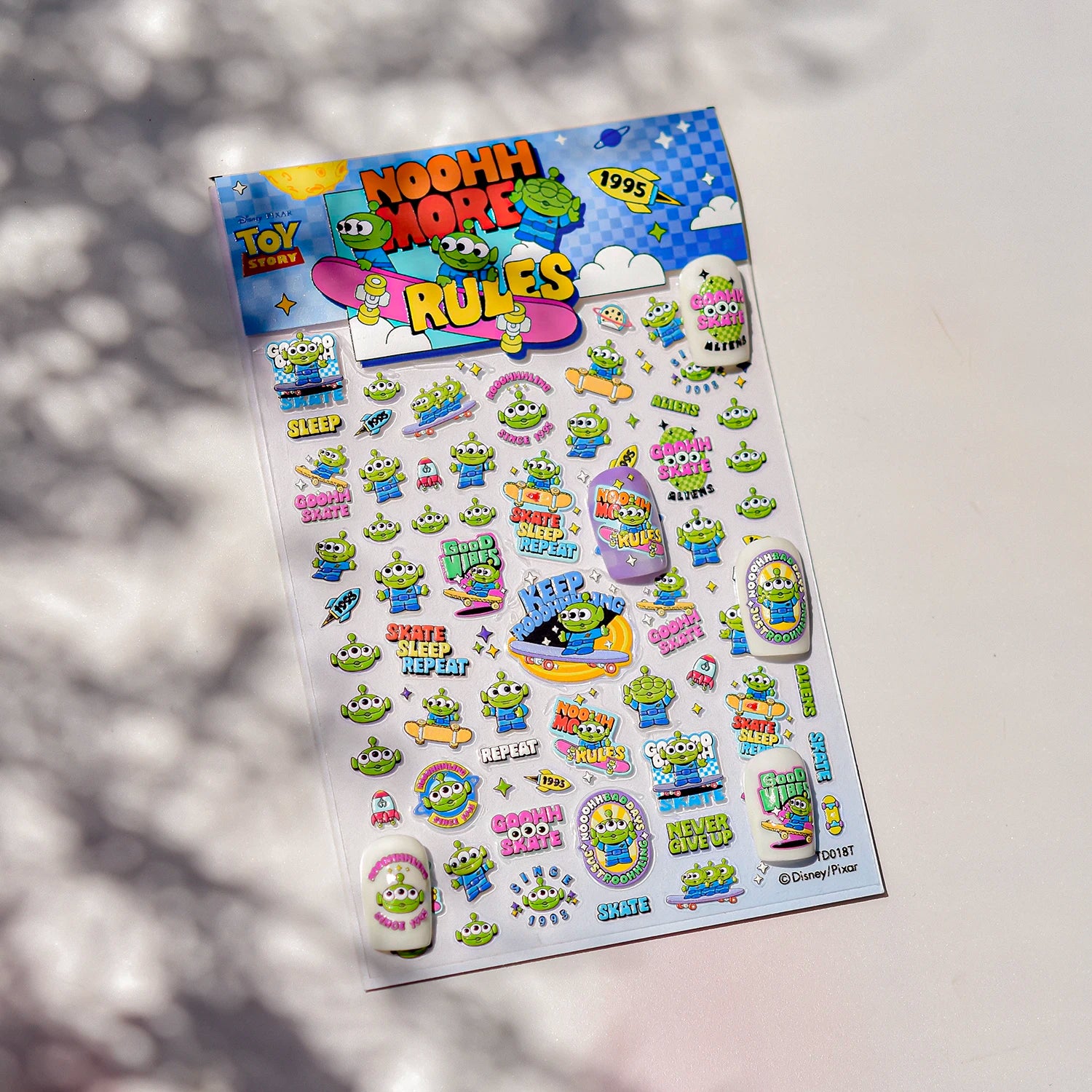 1PCS New Sanrio Family Cartoon 5D Embossed Nail Sticker Cute Hello Kitty Kuromi Pom Pom Purin Decal Nail Decoration