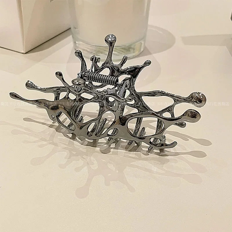 Y2k Geometric Claw Clips Women Large Metal Silver Color Korean Fashion Shark Hair Clips Grab Clamps Girls Hair Accessories