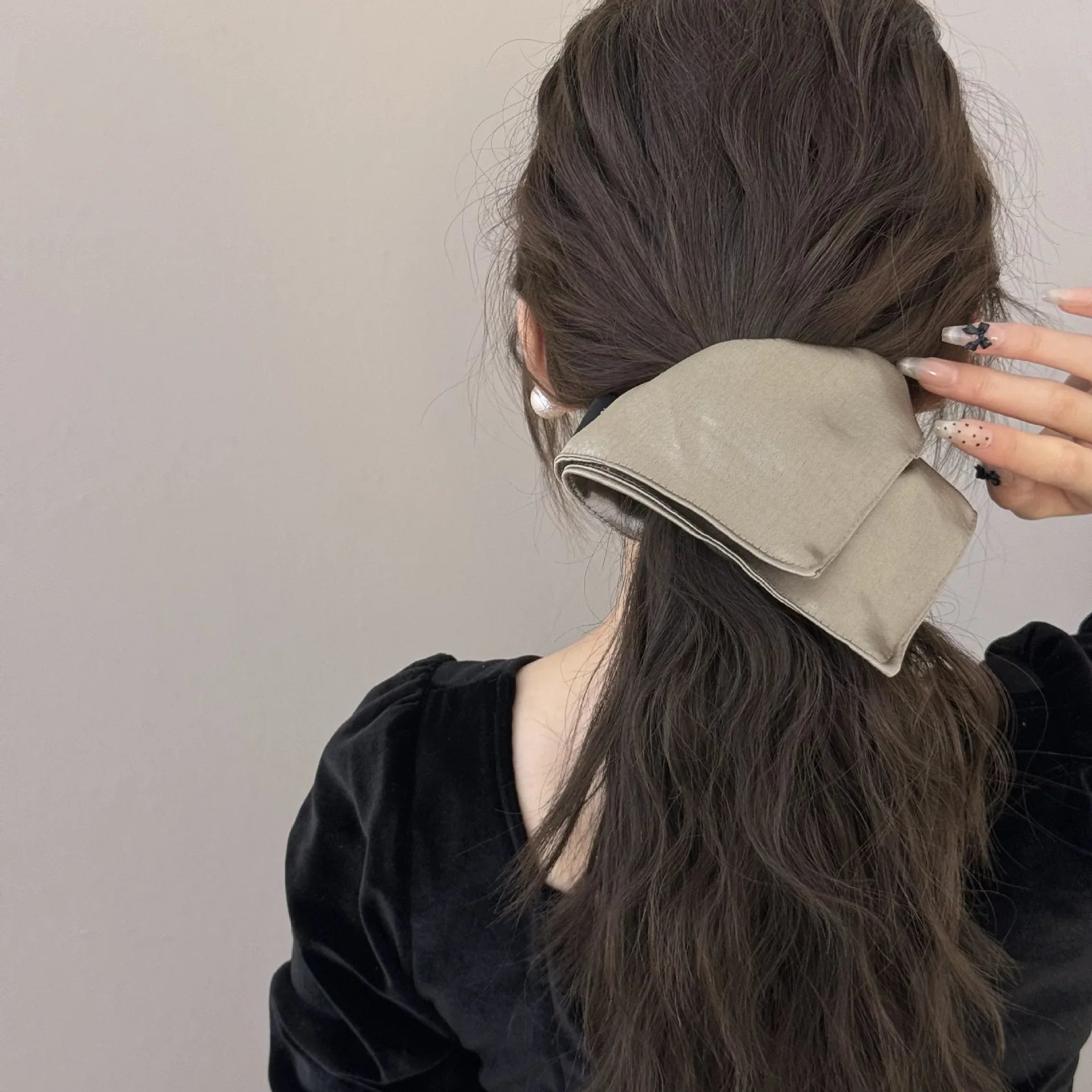 Satin Silk Square Scrunchies Elastic Hair Bands Women Girls Solid Ponytail Holder Large Hair Ties Rope Hair Accessories Fashion