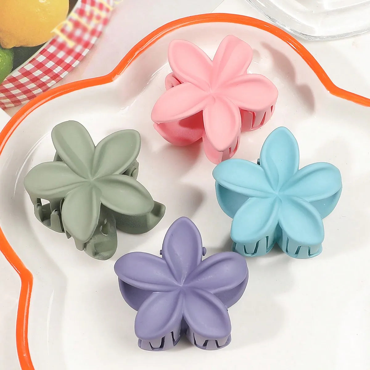 4Pcs Multicolor Flower Hair Claw Clips for Women Girls Nonslip Cute Fashion Hair Accessories Small Hairpin Crab Barrette Style