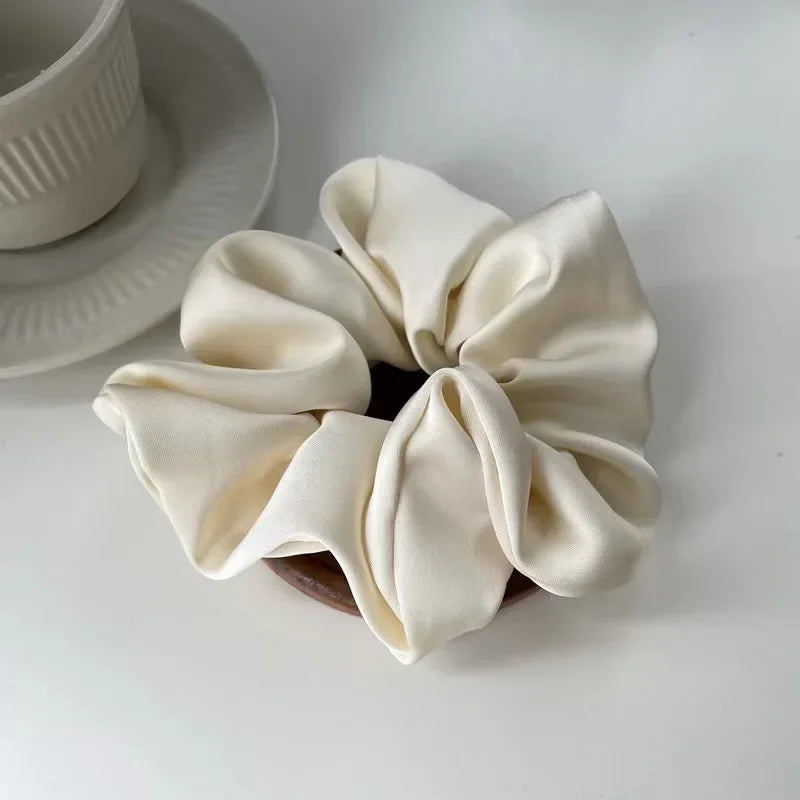 1pcs Women Silk Satin Scrunchies Korean Ladies Girls Elastics Hair Band Ponytail Hold Hair Accessories