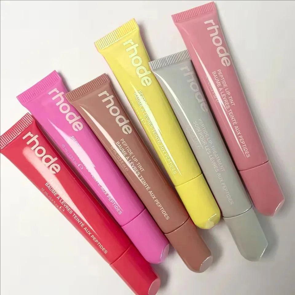 Popular Fashion Lip Gloss Rich And Moisturizing Essence Lip Gloss Long Lasting Nourishing Care Product Portable Ribbon Lipstick