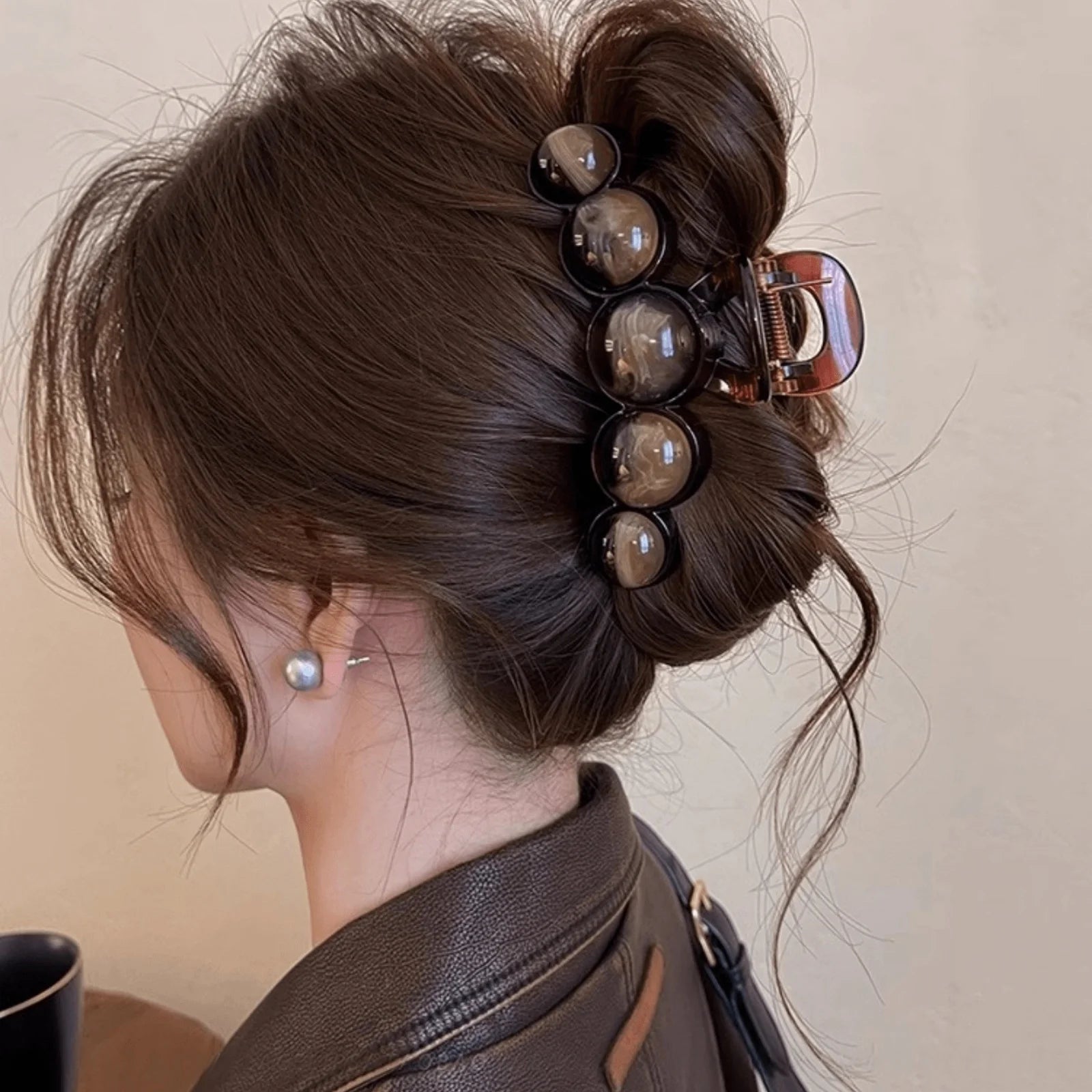 1pc Fashion Pearl Large Simple Elegant Acrylic Hair Claw Hairpin, Suitable For Party, Commute, Outfit Matching, Hair Accessories