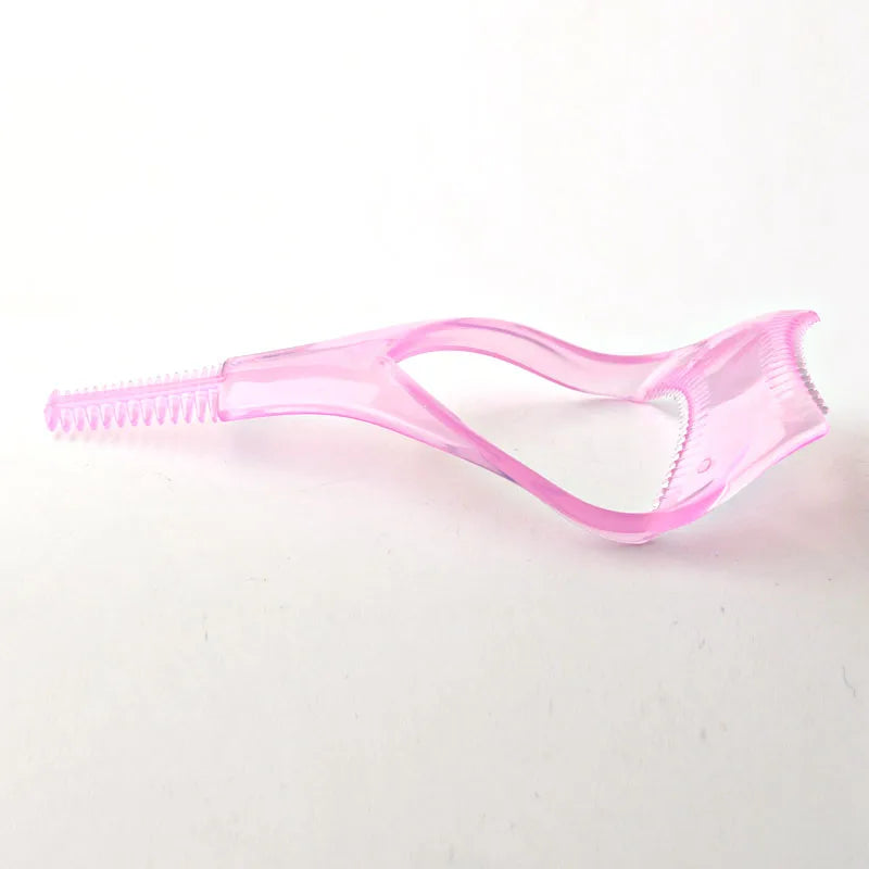 3 in 1 Mascara Applicator Template With Eyelash Curler Guard and Case Eyeliner Holder Eyelashes Aid Eyebrow Drawing Make up Tool