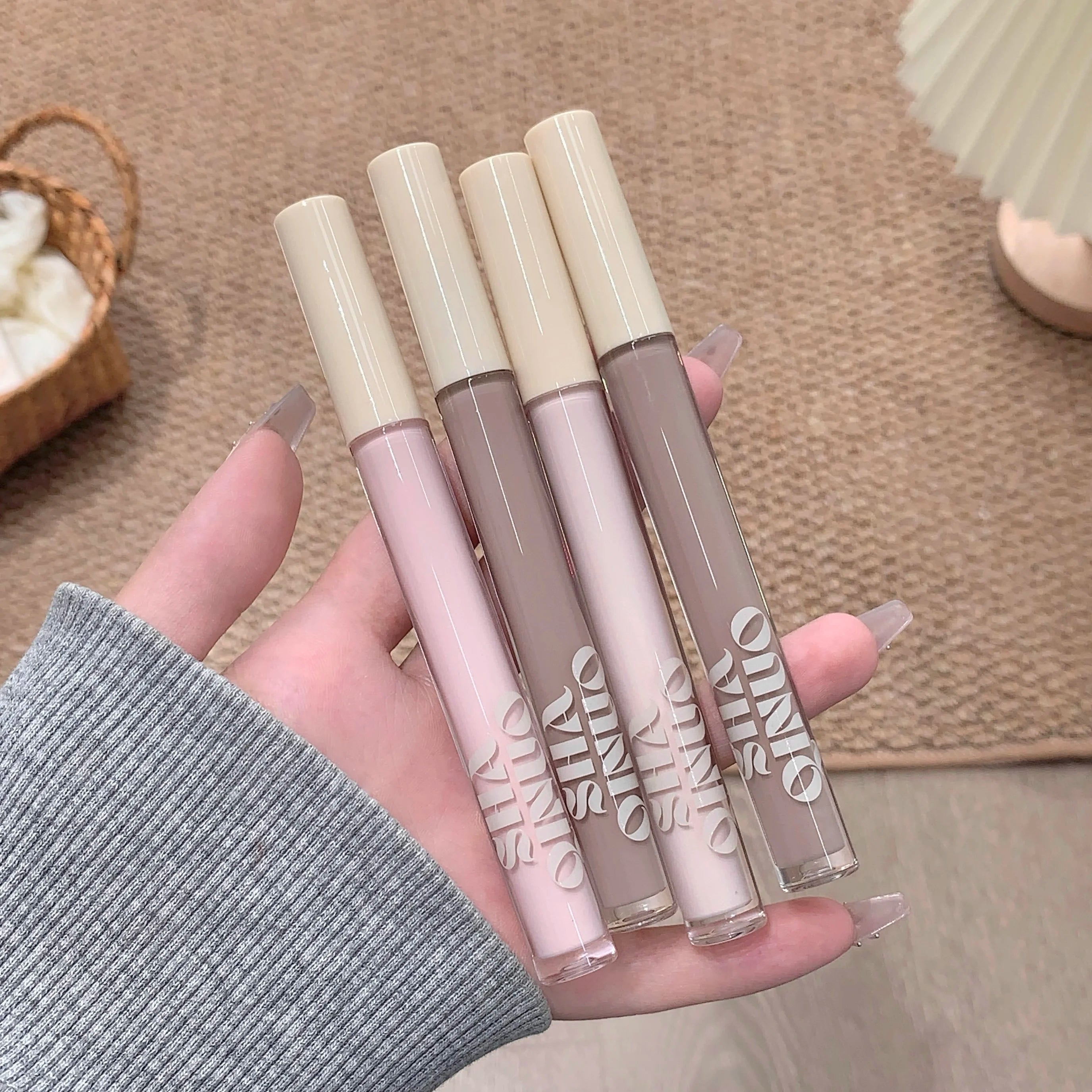 SHAQINUO Liquid Contouring Highlighter Powerful Concealer Whitening Lasting Foundation Moisturizing High-end Brightening Liquid