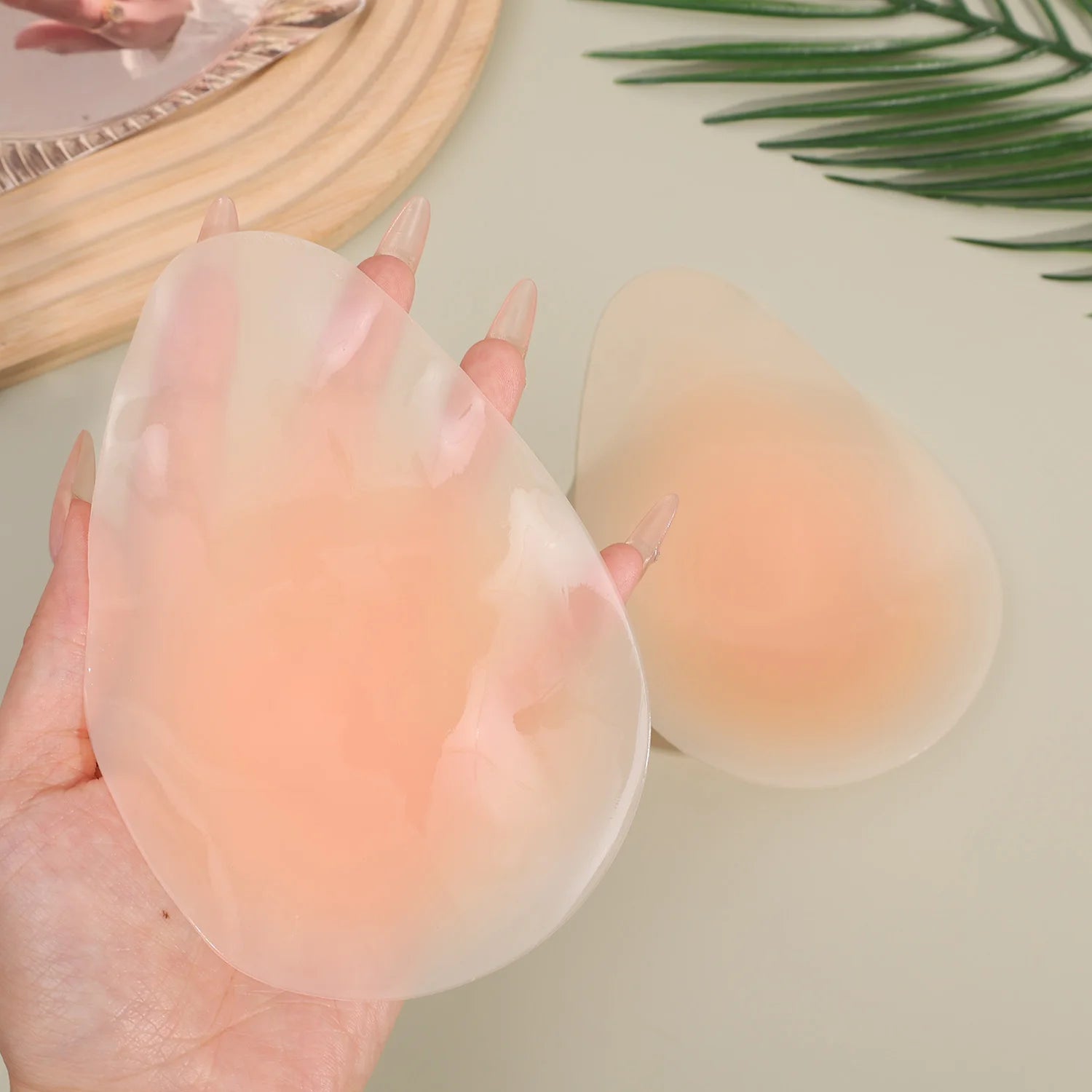 1pair Ultra-thin Water-drop Lifting Breast Patches Silicone Bra Women Summer Invisible Bras Nipple Pads Push Up Lifts Breasts