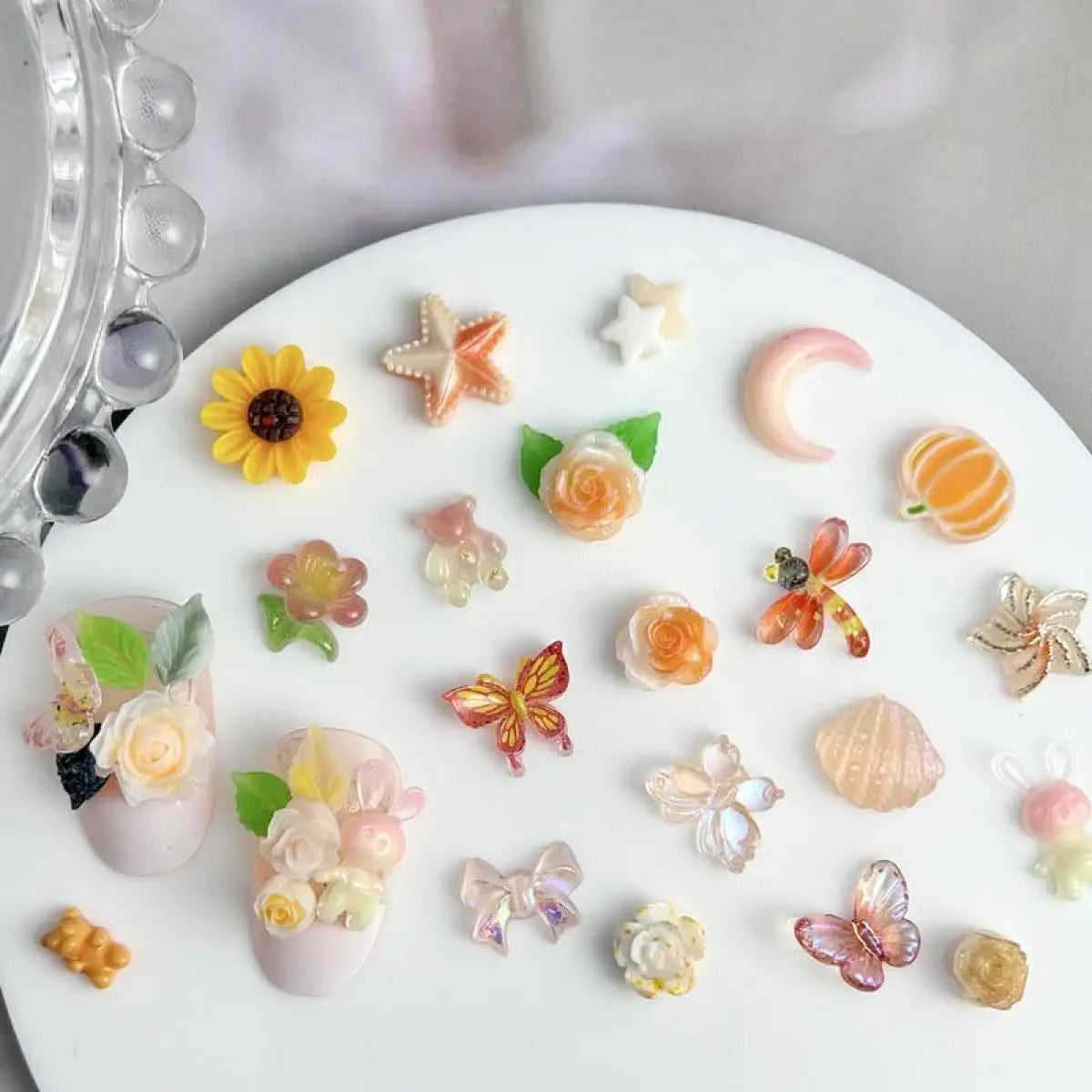 Random Mixed Orange Series Flower Butterfly Nail Charms 3D Resin Sunflower Bear Bow Nail Art Decorations Manicure DIY Supplies