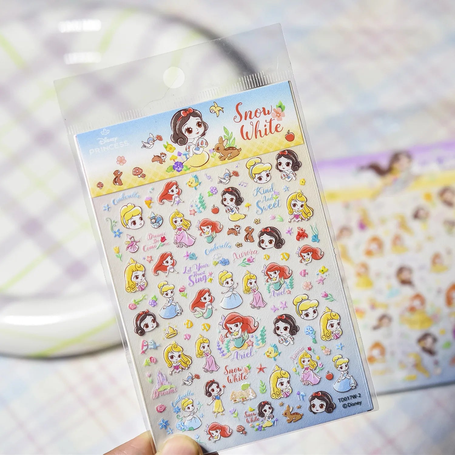 1PCS New Sanrio Family Cartoon 5D Embossed Nail Sticker Cute Hello Kitty Kuromi Pom Pom Purin Decal Nail Decoration