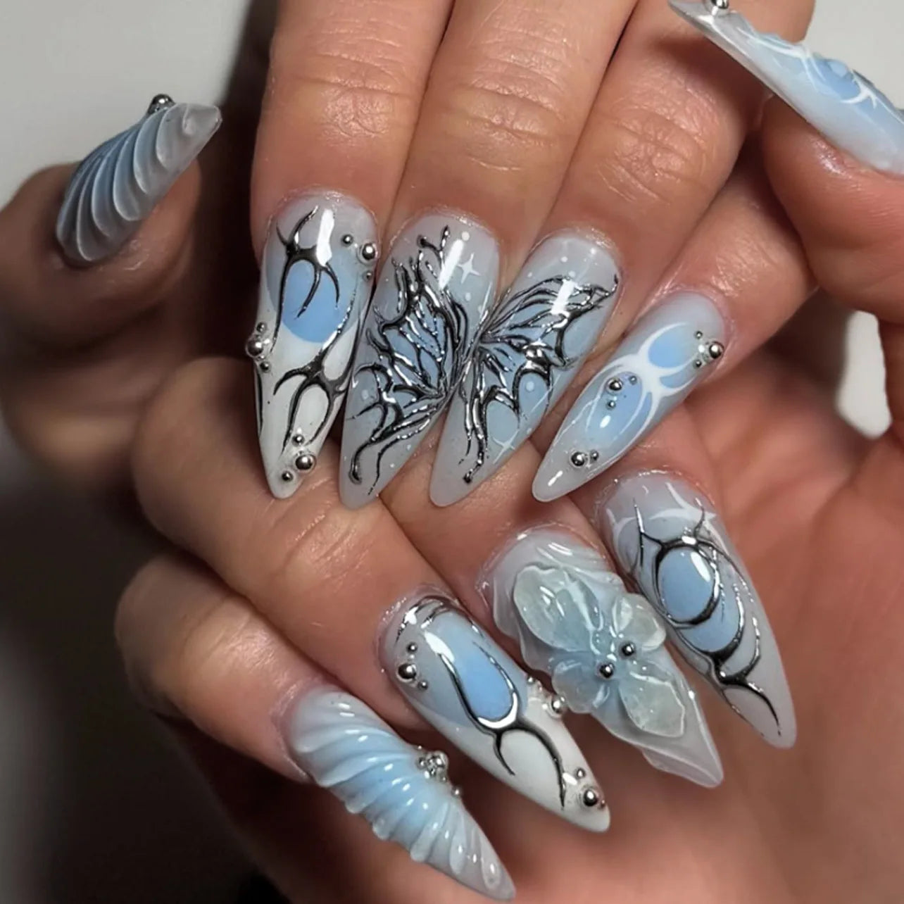 24Pcs Black Y2k Long False Nails with Almond Head Design Cat's Eye Silver Stripe Pattern Press on Fake Nails Wearable Nail Tips