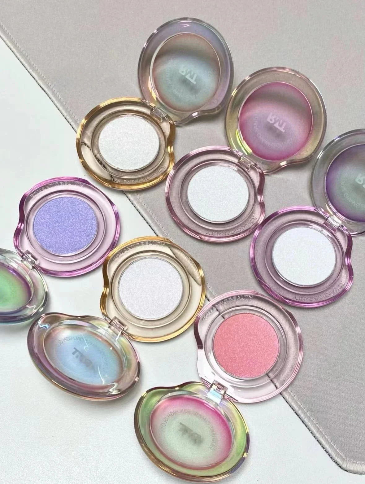 RMT High Gloss Chameleon Highlight Matte Purple Fine Powder Cream Blusher Shiny Face Brightening Integrated Plate ROMATIC Makeup