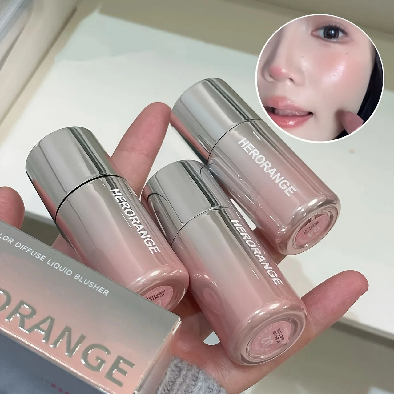Herorange Liquid Blush Stick, with Sponge Tip, Suitable for Lips and Cheeks, Waterproof and Long-Lasting, Color Correcting, Suitable for All Skin Tones, with Brightening Effect, Birthday Gift, Valentine's Day Gift, Net Conten