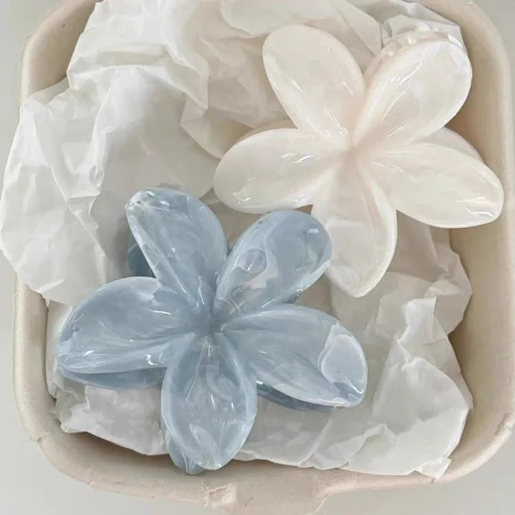 Korean Hawaiian Gradient Flower Hair Claw Clip For Women Girl Fashion Plastic Non Slip Hold Hairpin Barrette Hair Accessories