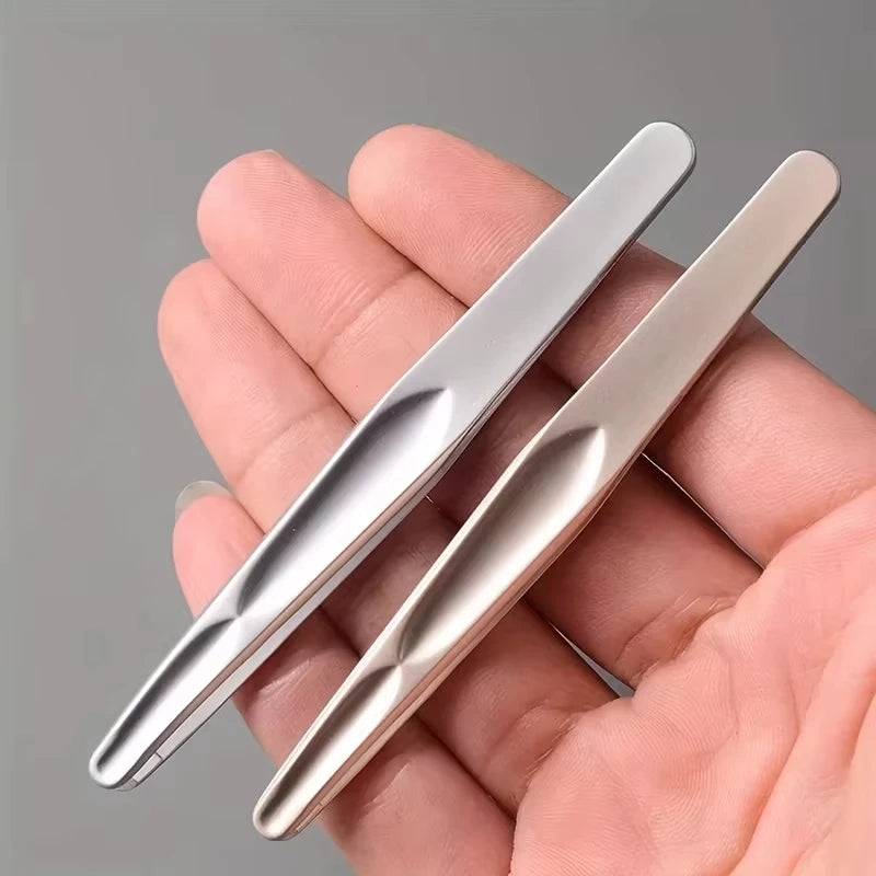 Precision Stainless Steel Eyebrow Clippers Gentle round Head Tweezers with Light Design for Beard And Mustache